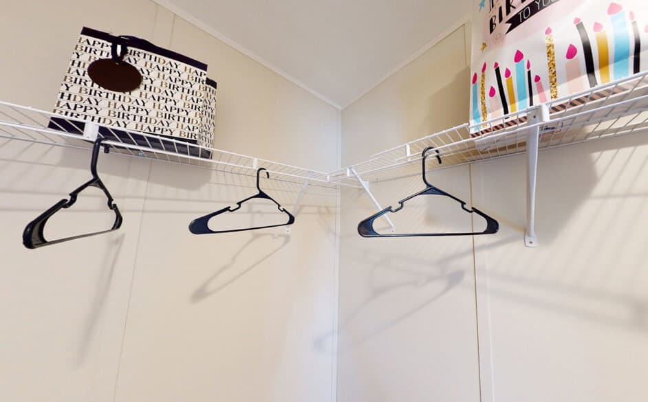 Turk t68c bedroom home features