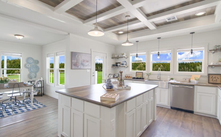 Pearl 6370 kitchen home features