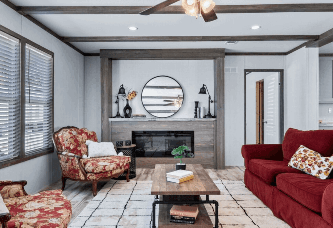 Hogan hero and interior home features
