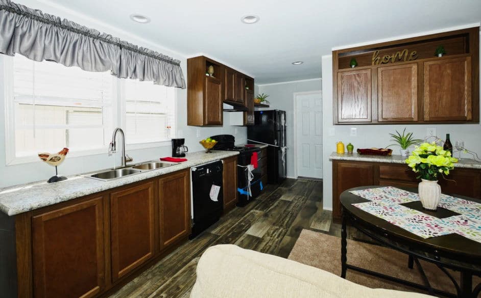 Gemini 9260 kitchen and hero home features