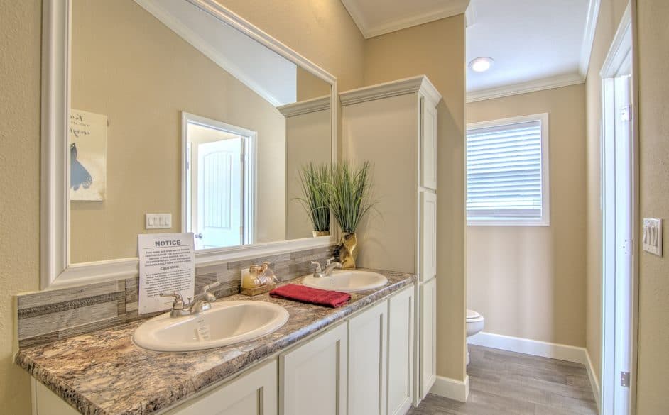 Robin d56ep8 bathroom home features