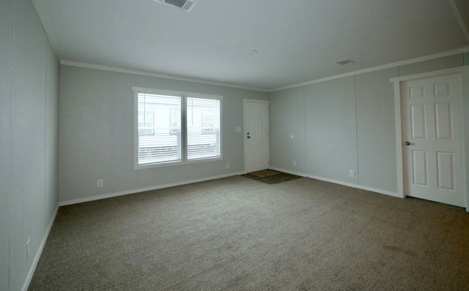 Pegasus 9340 bedroom home features