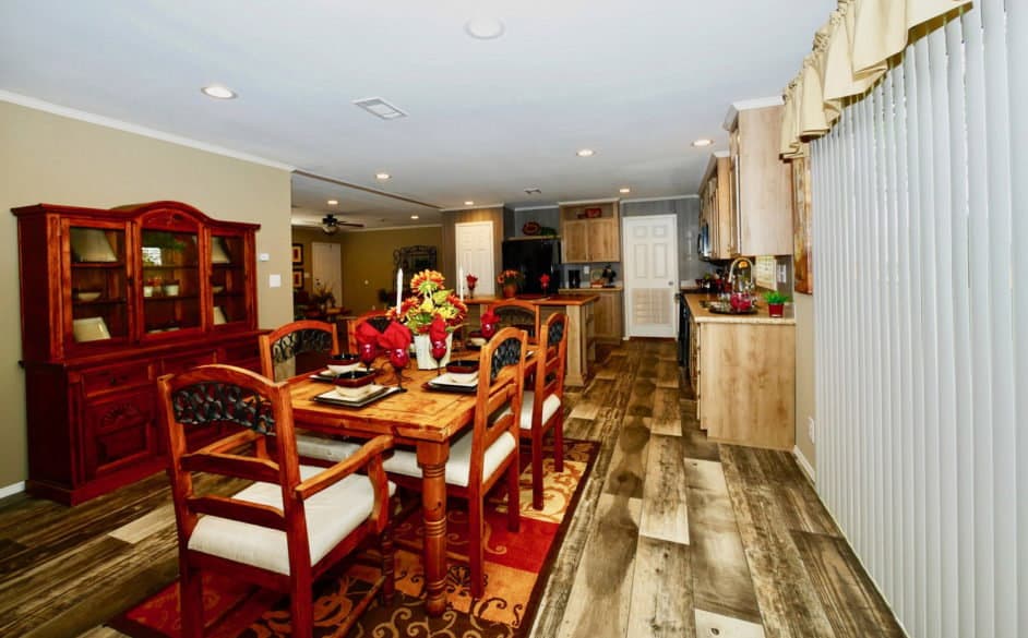 Rifleman 3240 interior home features