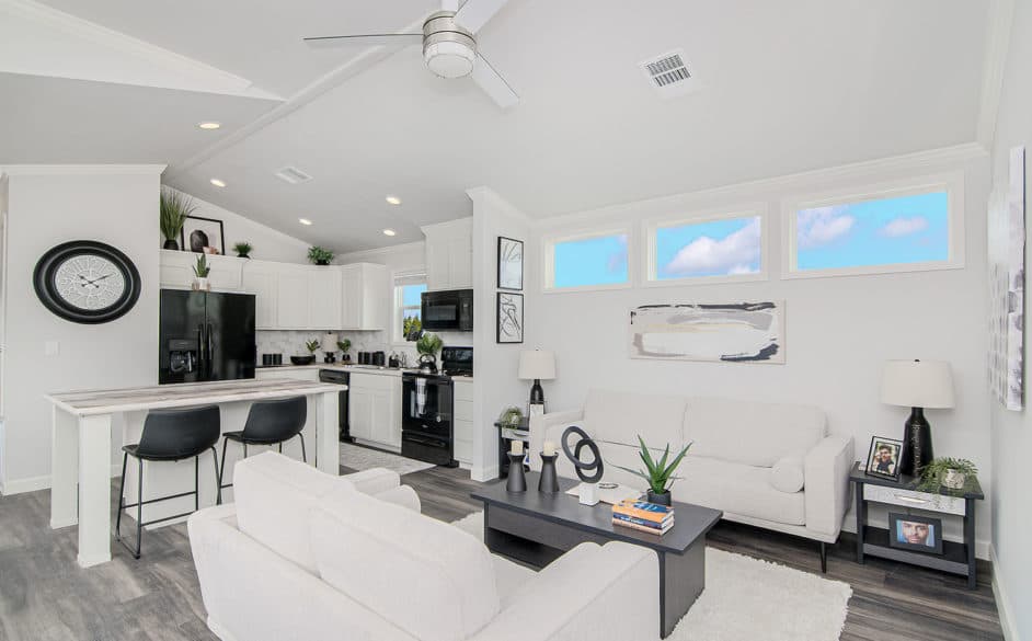 Starling d40ep8 interior home features