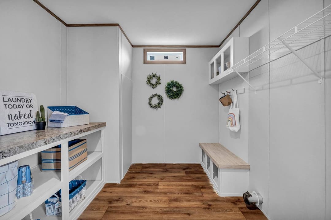 Csd3264l interior home features