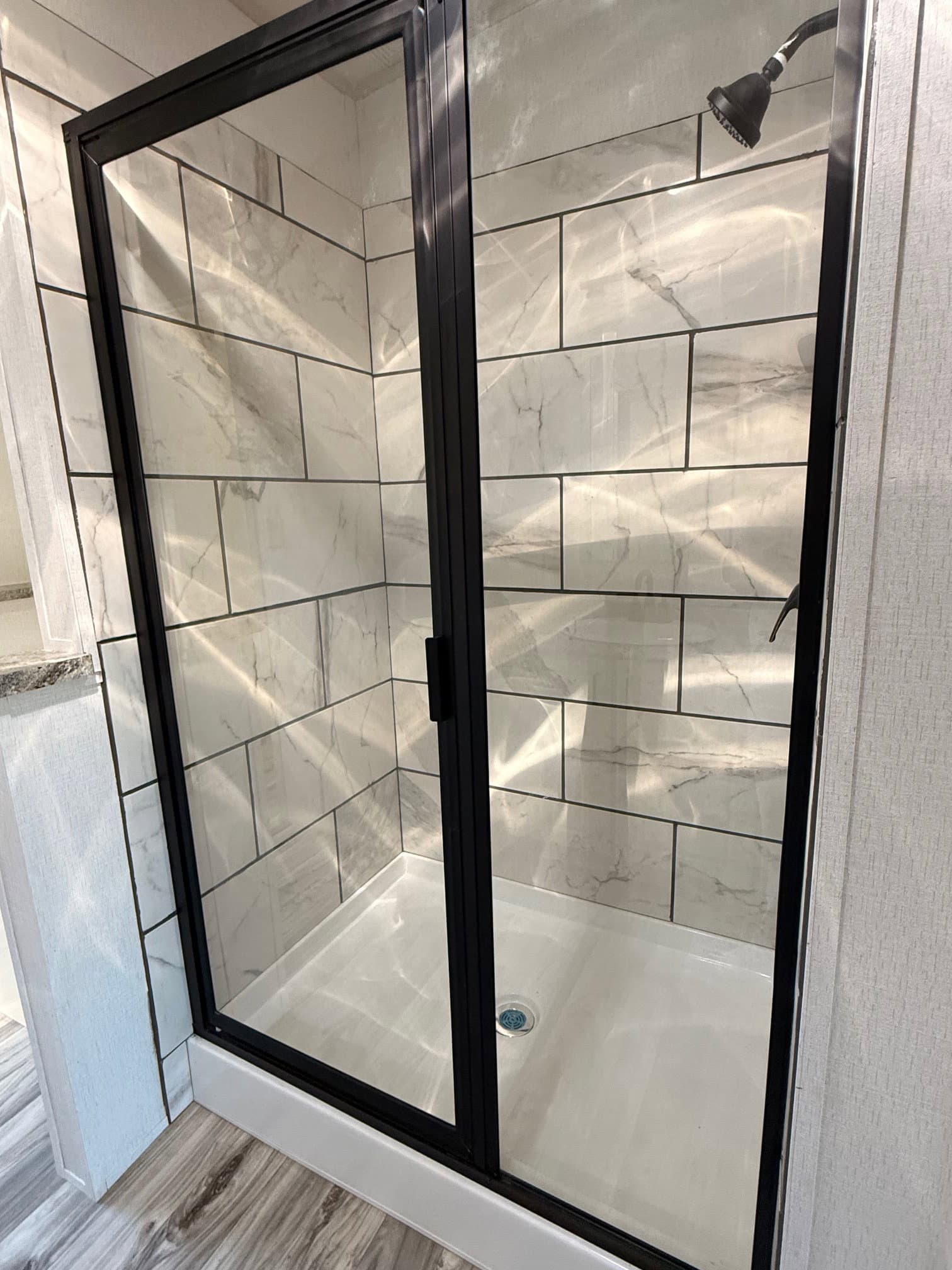 Legacy doublewide 32x56 (builder financed homes)  home features