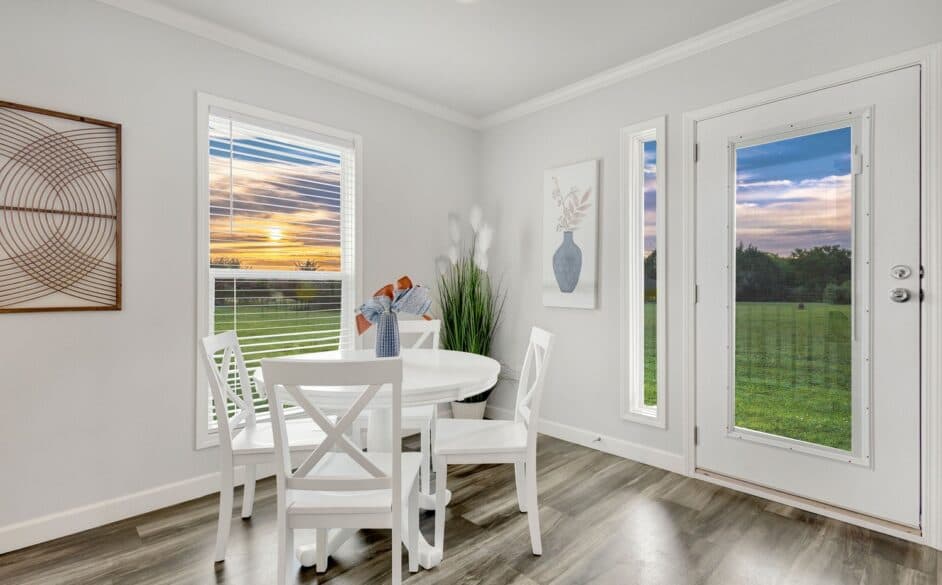 Haven 6368 interior home features