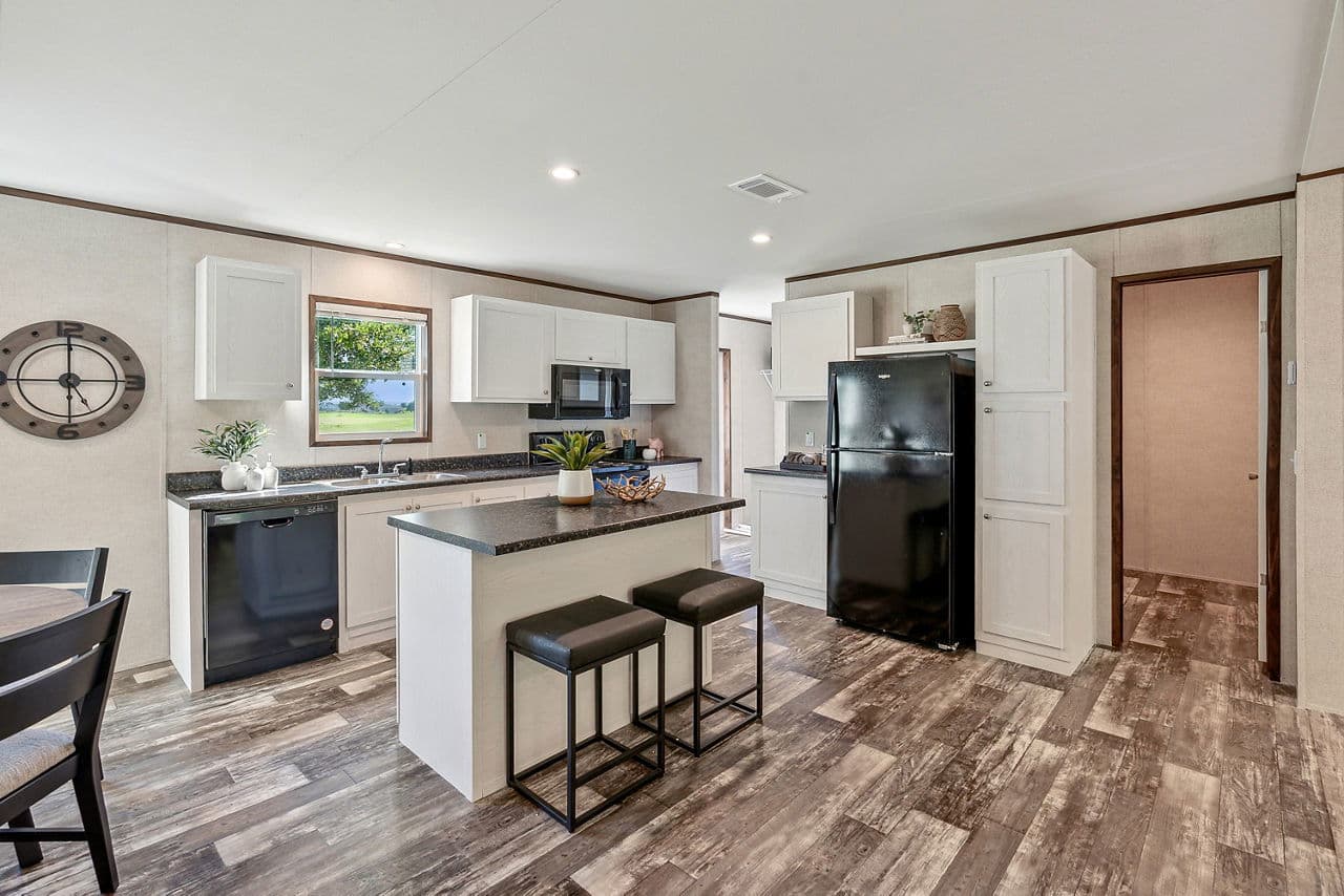 Prime carlisle 135 kitchen home features