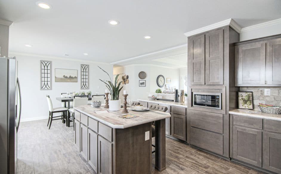 Beaumont 5079 kitchen home features