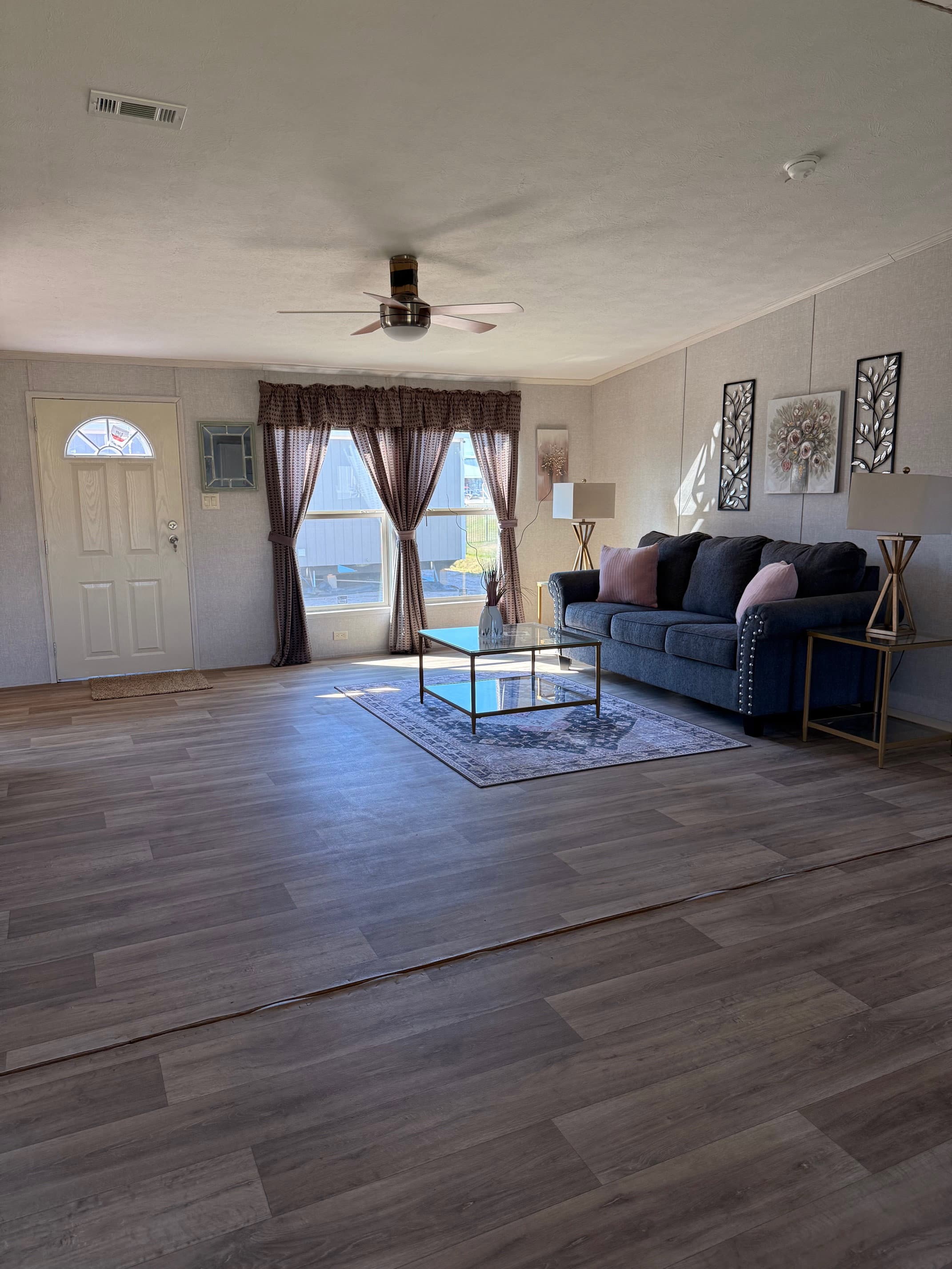 Legacy doublewide 32x56 (builder financed homes)  home features