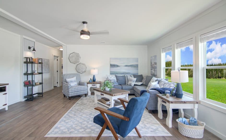 Pearl 6370 interior home features