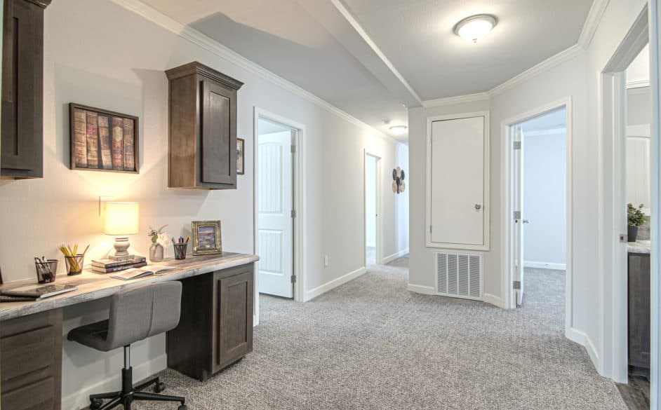 Beaumont 5079 interior home features