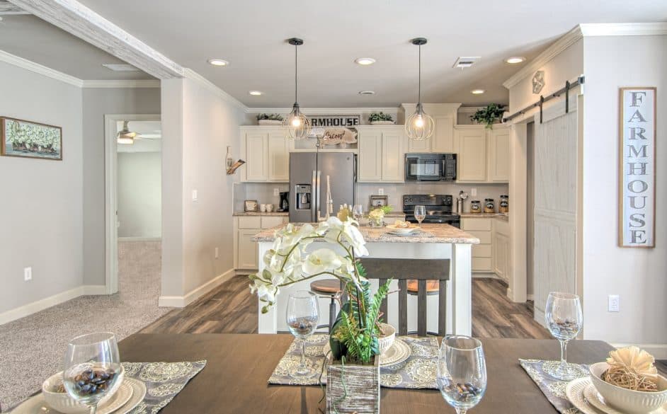 Magnolia 6360 interior home features