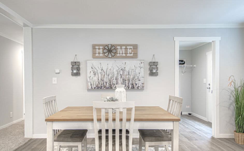 Trailblazer t76b  home features