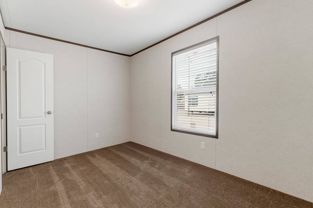 Rm1466a bedroom home features