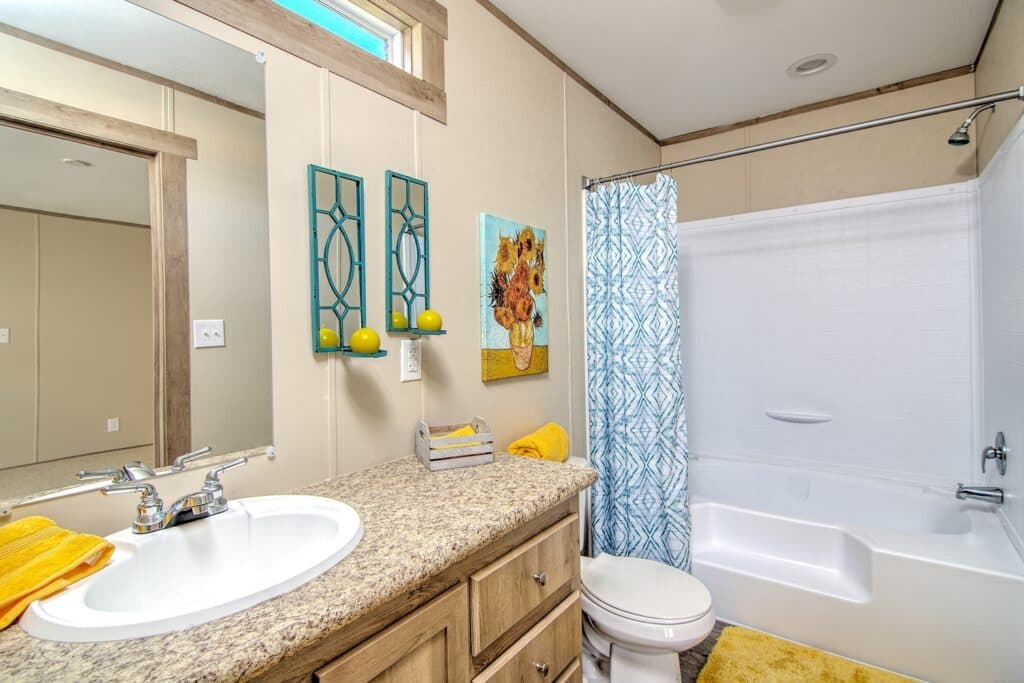 Carina 9270 bathroom home features
