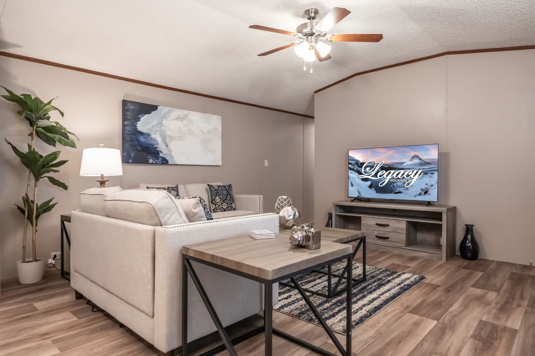 Classic c-1664-32c interior home features