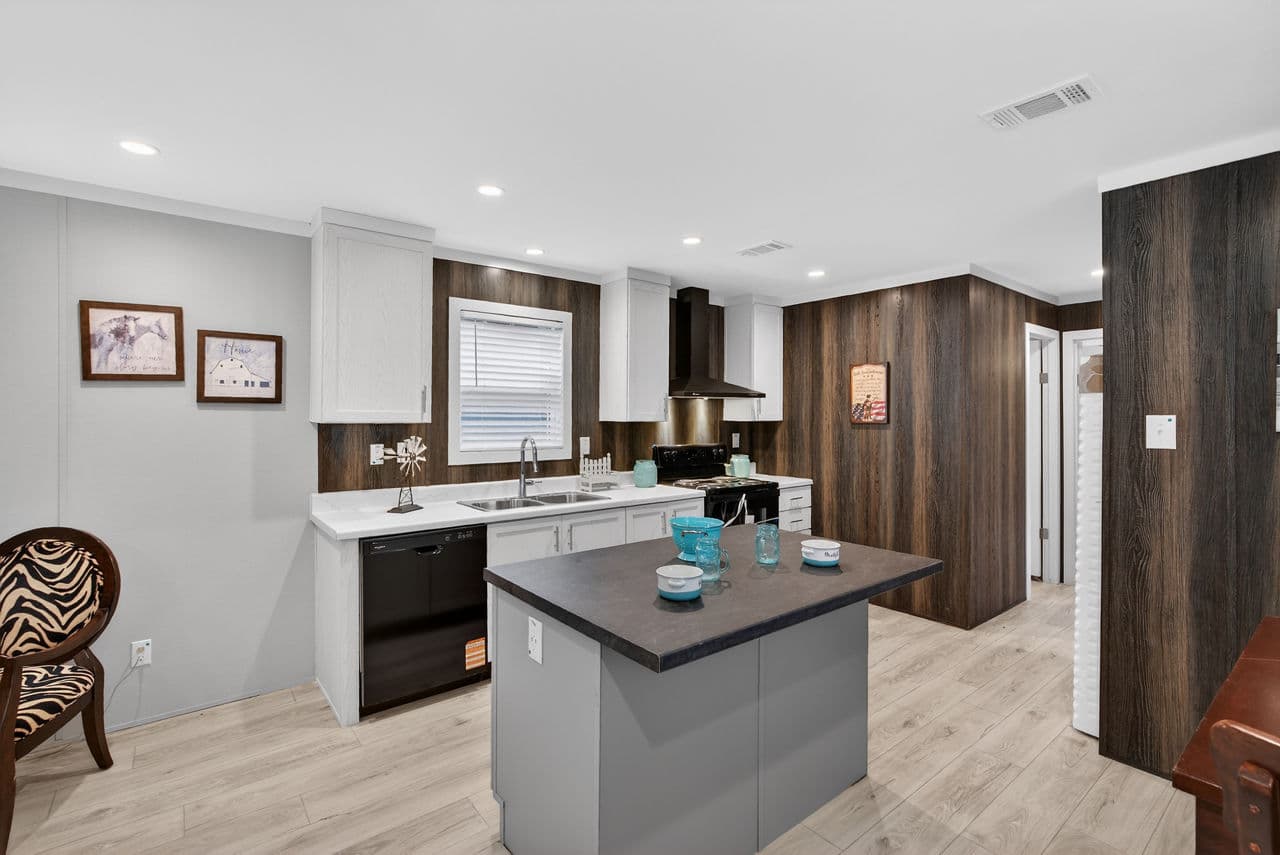 Nm1676c kitchen home features