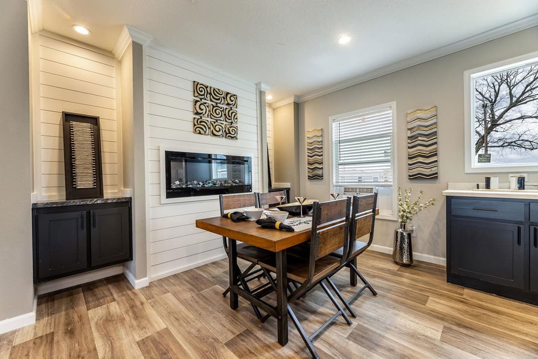 Innovation 3256h interior home features