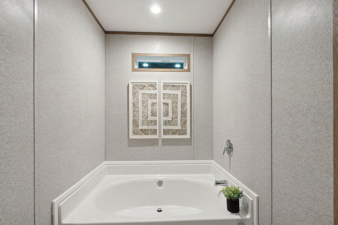 Prime 3276h53p03 bathroom home features