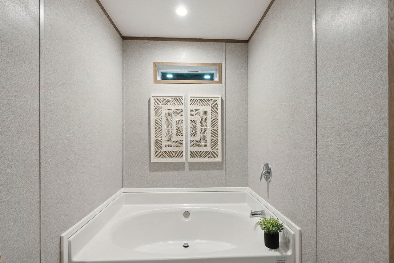 Prime 3276h53p03 bathroom home features