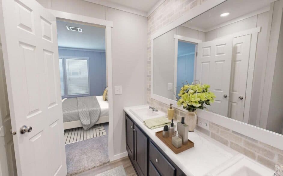 Magnificent seven 2321 bathroom home features