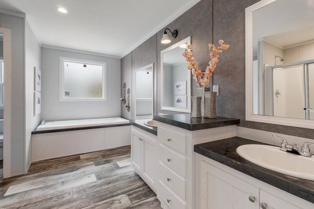 Csd3262k bathroom home features