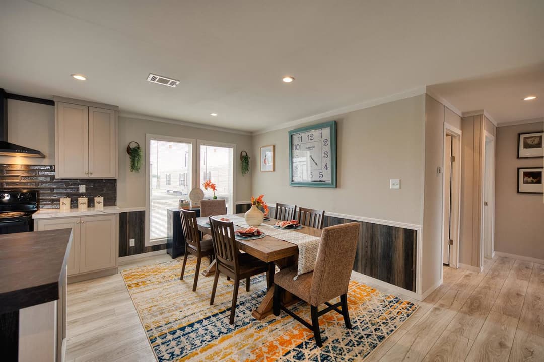 Nm3252a interior home features