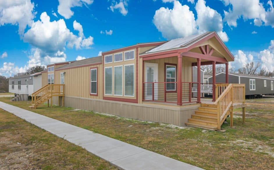 Robin d56ep8 elevation and exterior home features