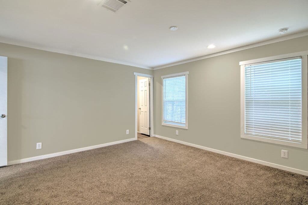 Bella 9876 bedroom home features