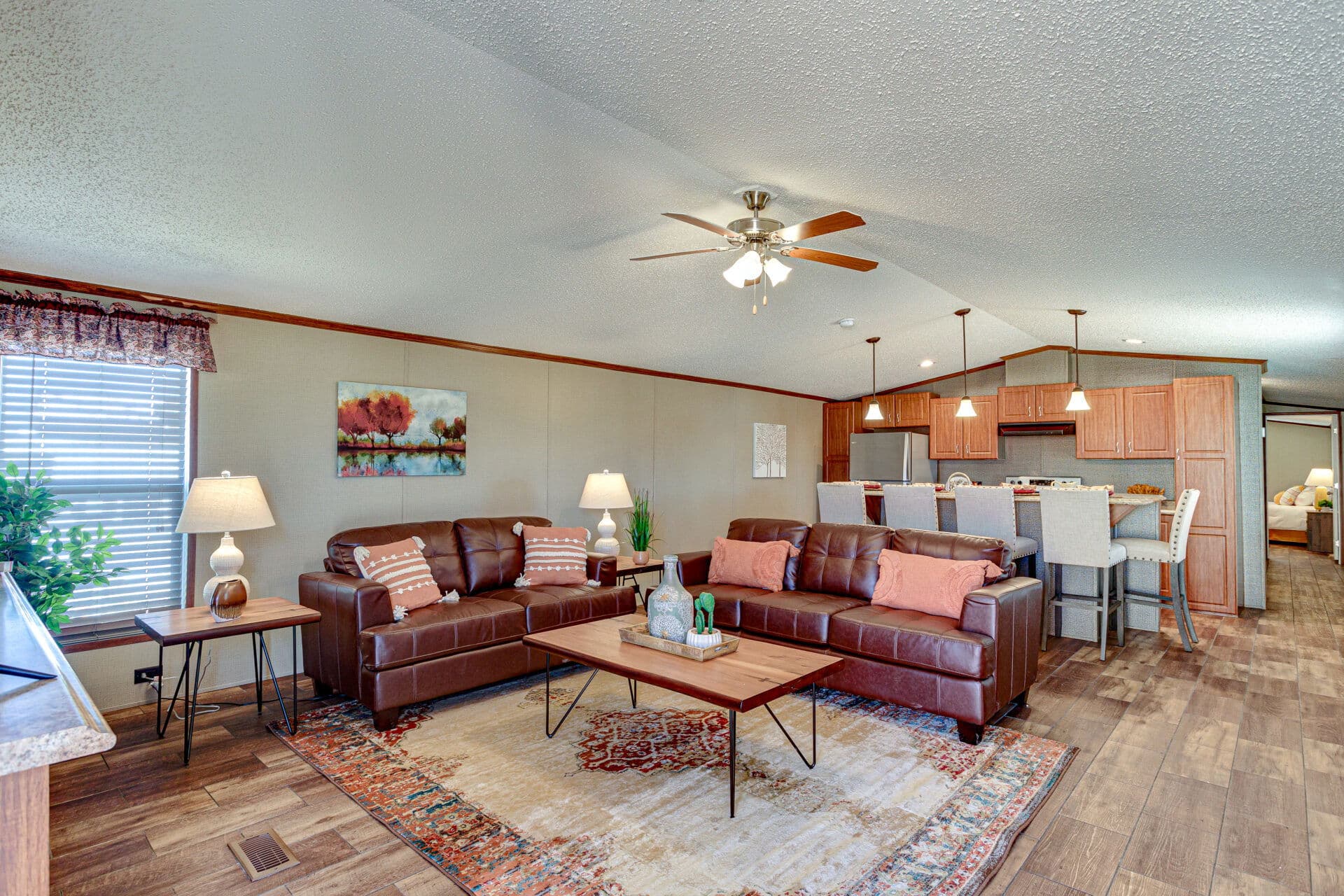 Classic c-1864-22a interior home features