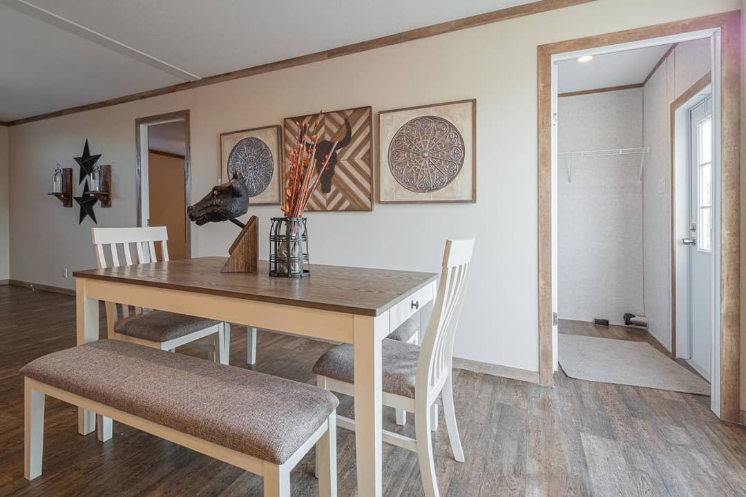 Csd2852j interior home features