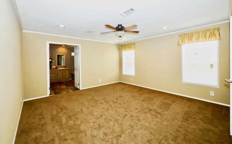 Rifleman 3240 bedroom home features