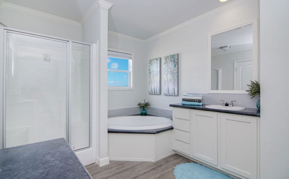 Corpus 5051 bathroom home features