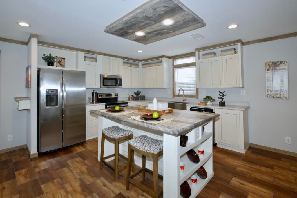 Isabel 9676 kitchen and hero home features