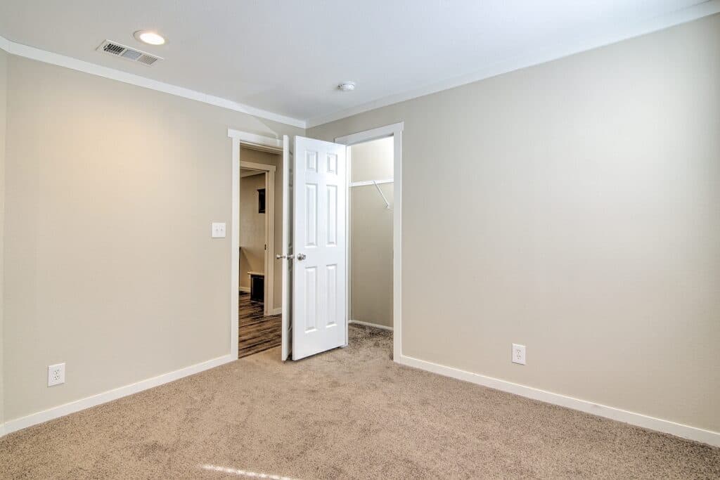 Bella 9876 bedroom home features