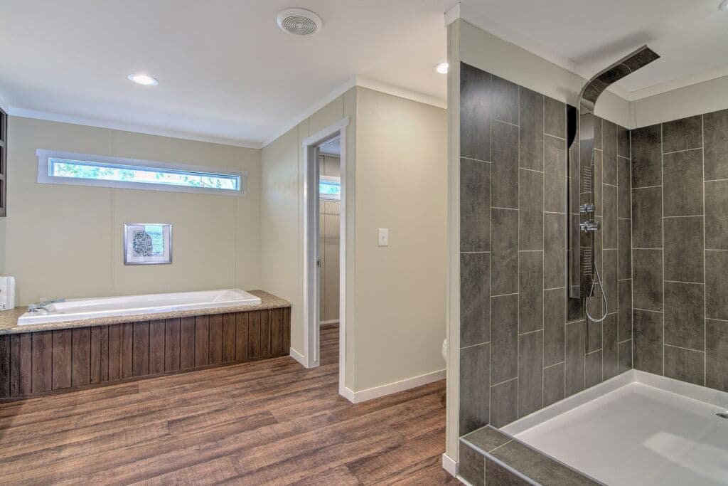 Bella 9876 bathroom home features