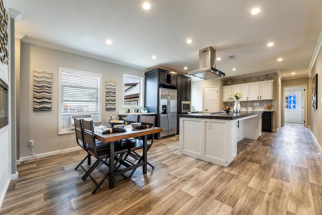 Innovation 3256h interior home features