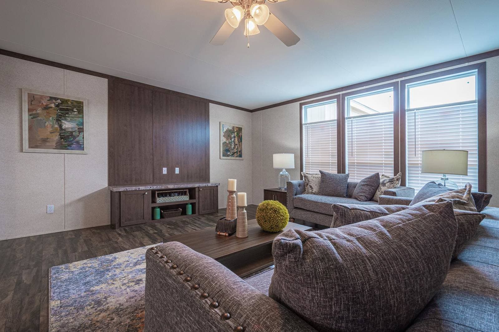 Nm3260f interior home features