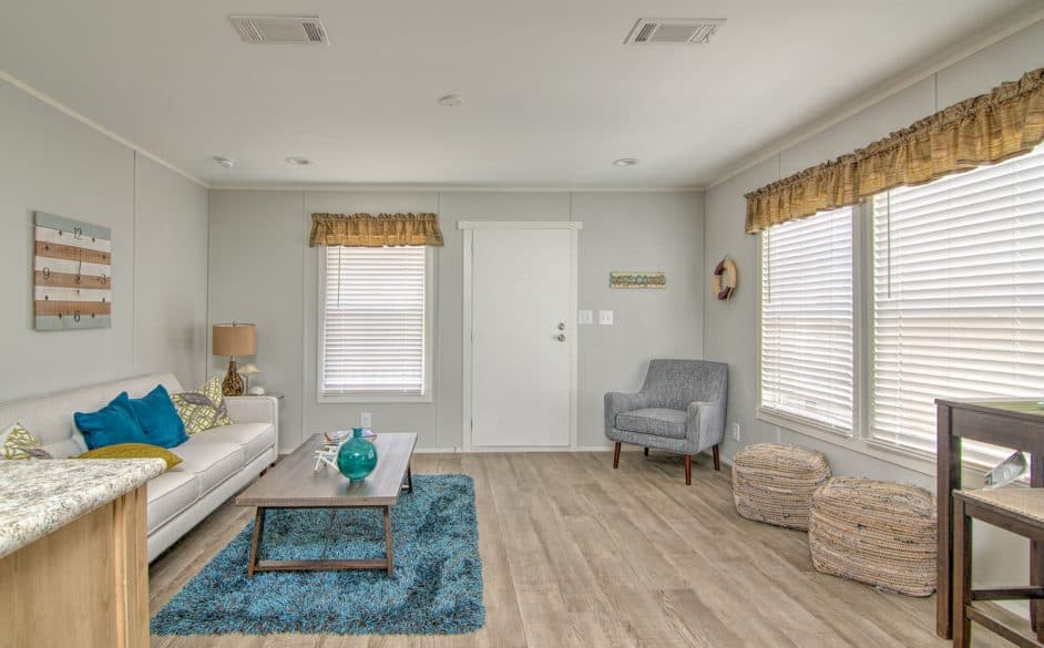 Park central 307p interior home features