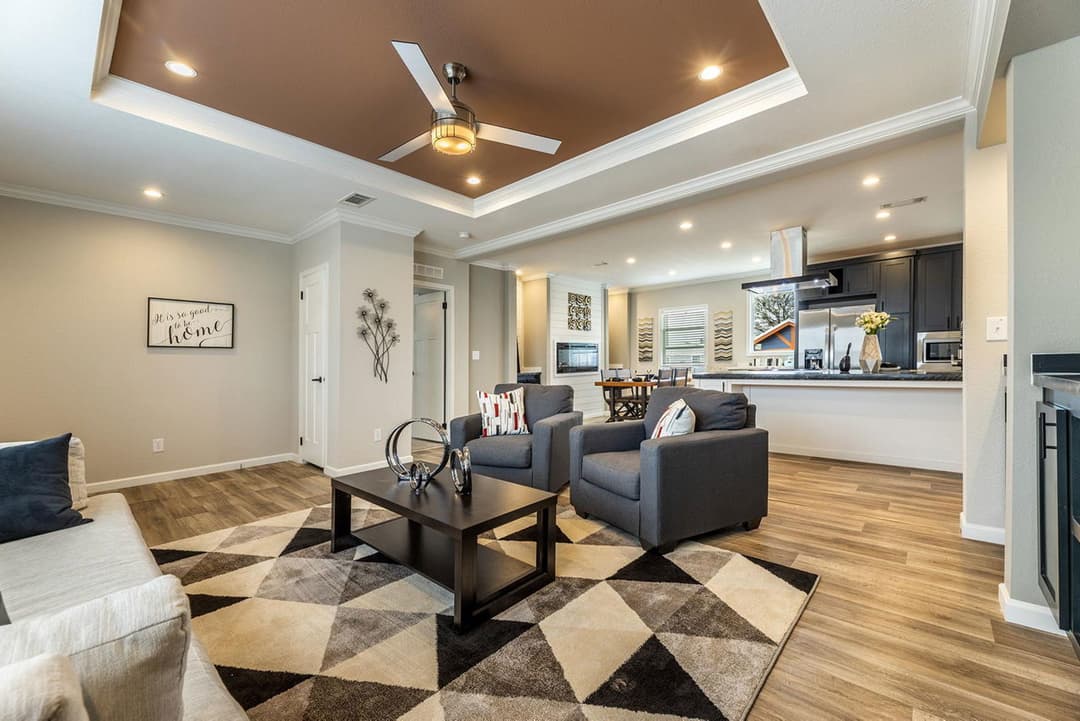 Innovation 3256h interior home features