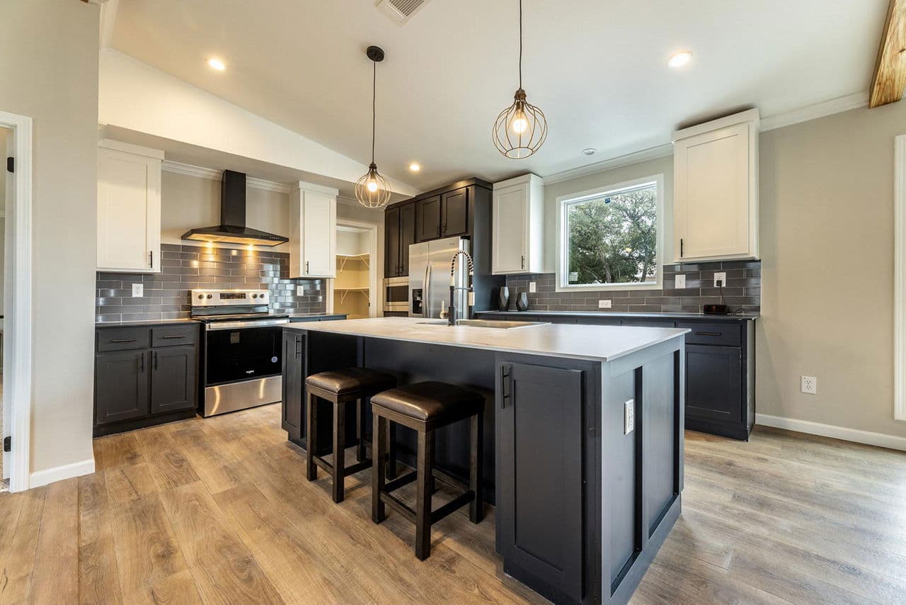 Innovation 2864h kitchen and hero home features