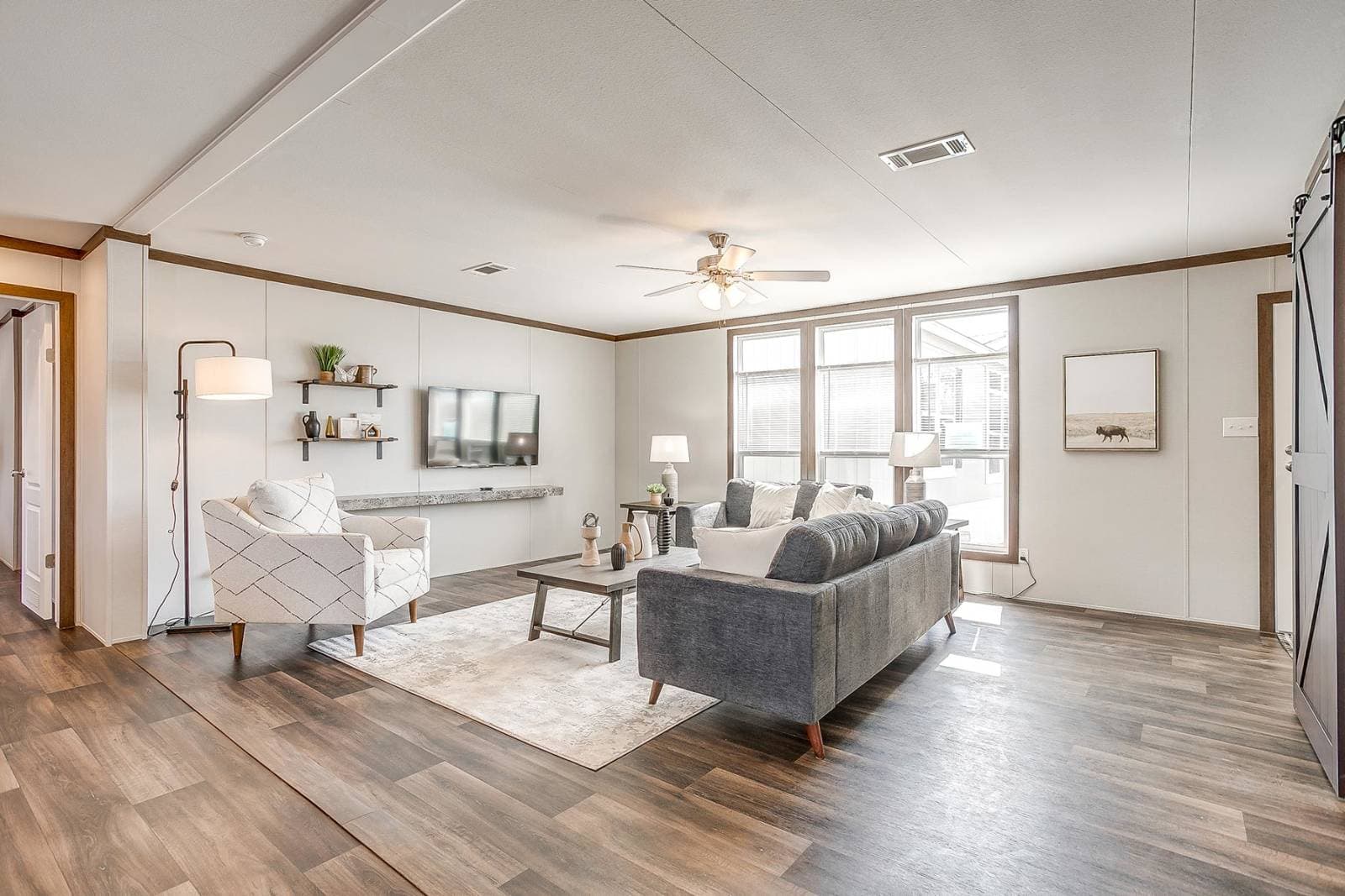 Nm3260f interior home features