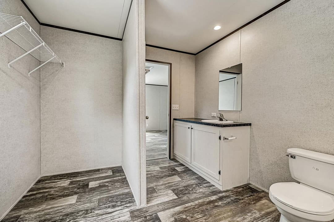 Prime 2856h32p01 bathroom home features