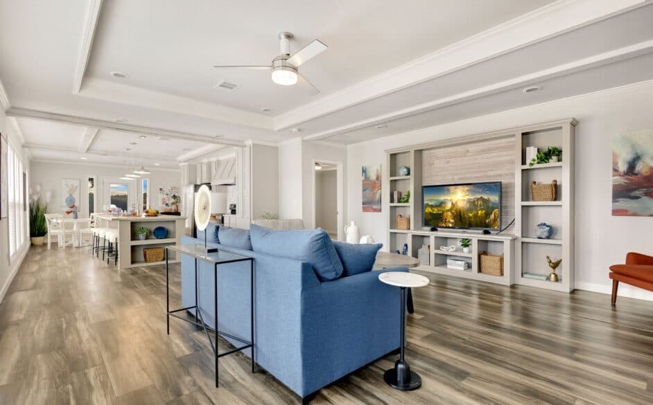 Haven 6368 interior home features