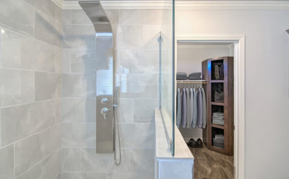 Haven 6368 bathroom home features