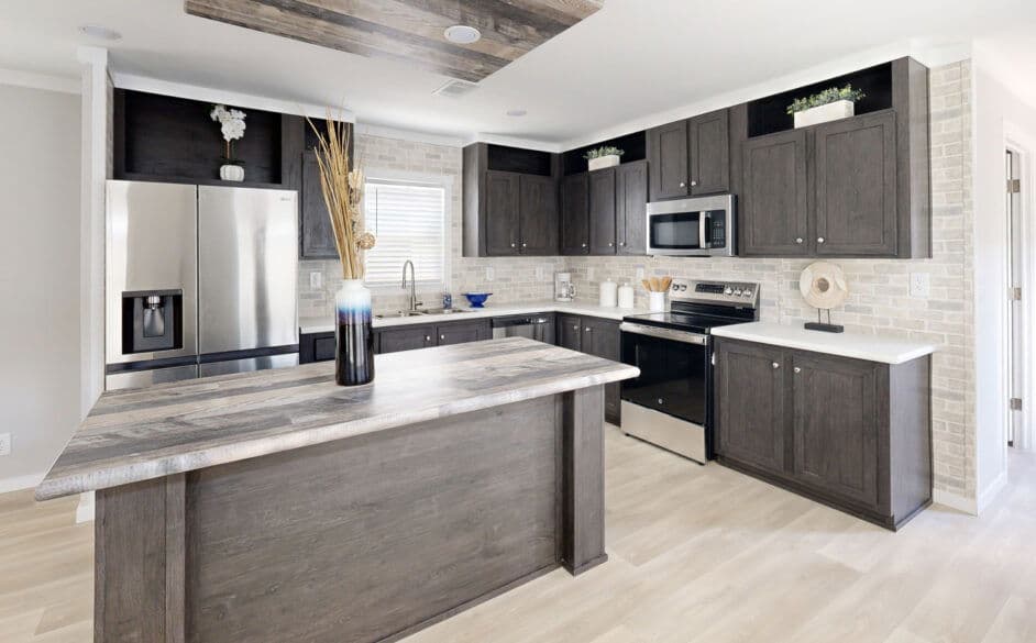 Timber ridge 358 kitchen home features