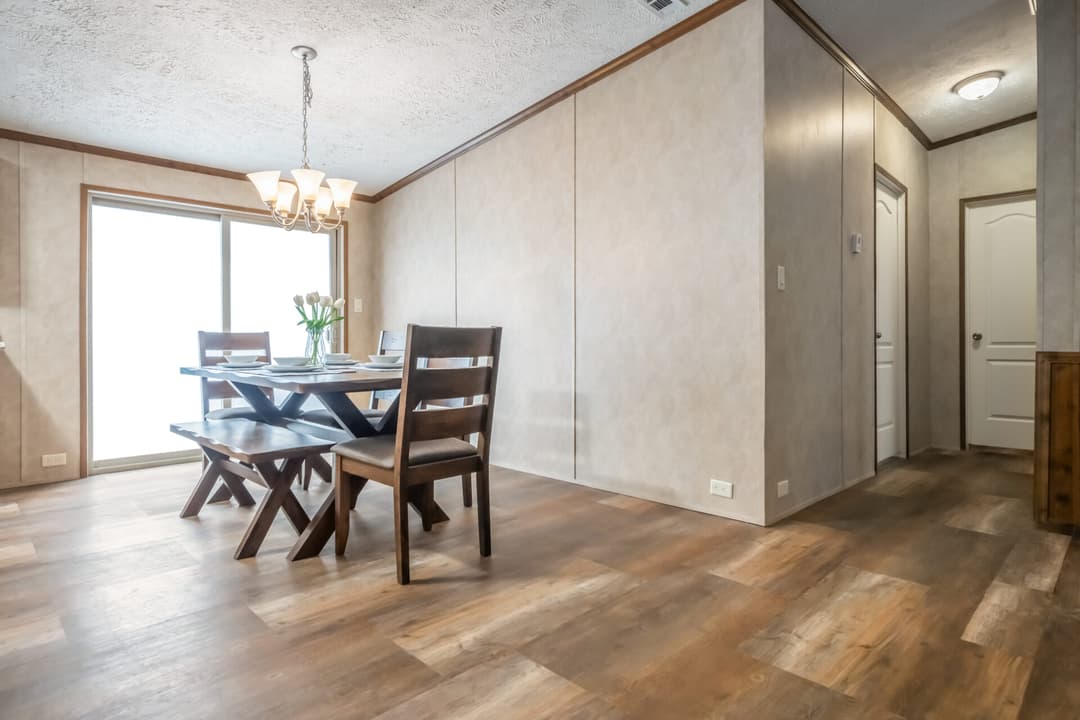 Classic c-3248-32b interior home features