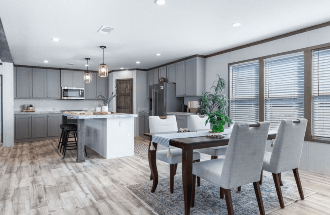 Hogan interior home features