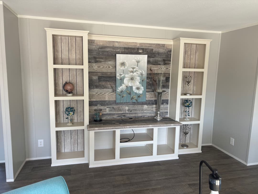 Oak creek - 9357 (clearance) interior home features